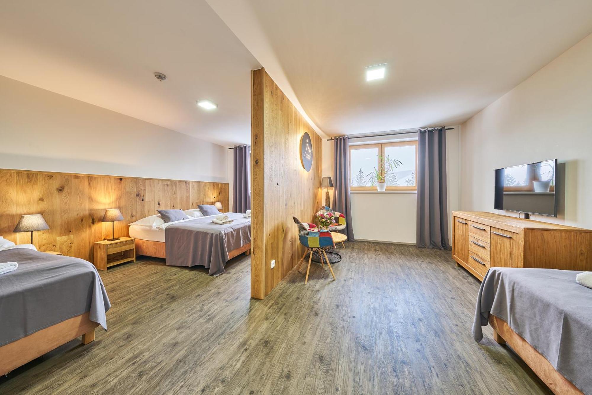 Hotel Obzor Пец-под-Снежкой Экстерьер фото